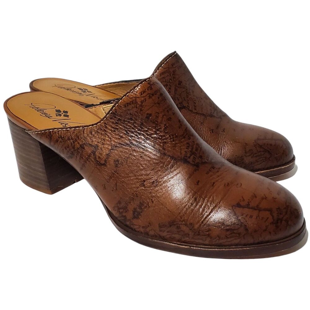 Patricia Nash Leather Global Map Mules Shoes Womens Size 10 Carmine Brown